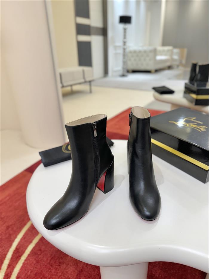 2025112818817132 380